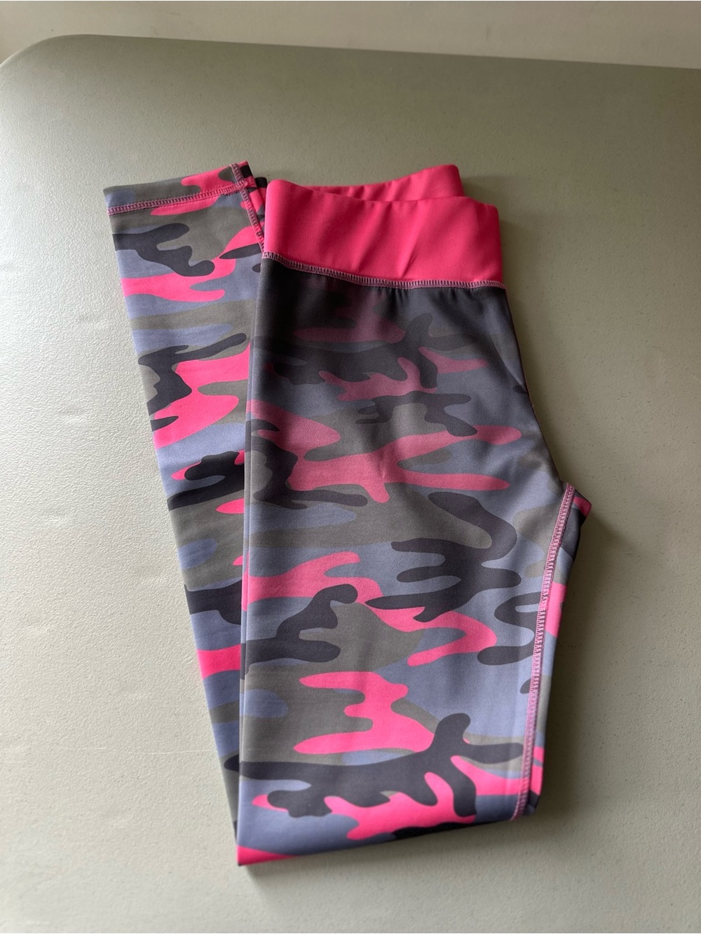 Xlusion Pink Gray Camo Leggings Size Medium